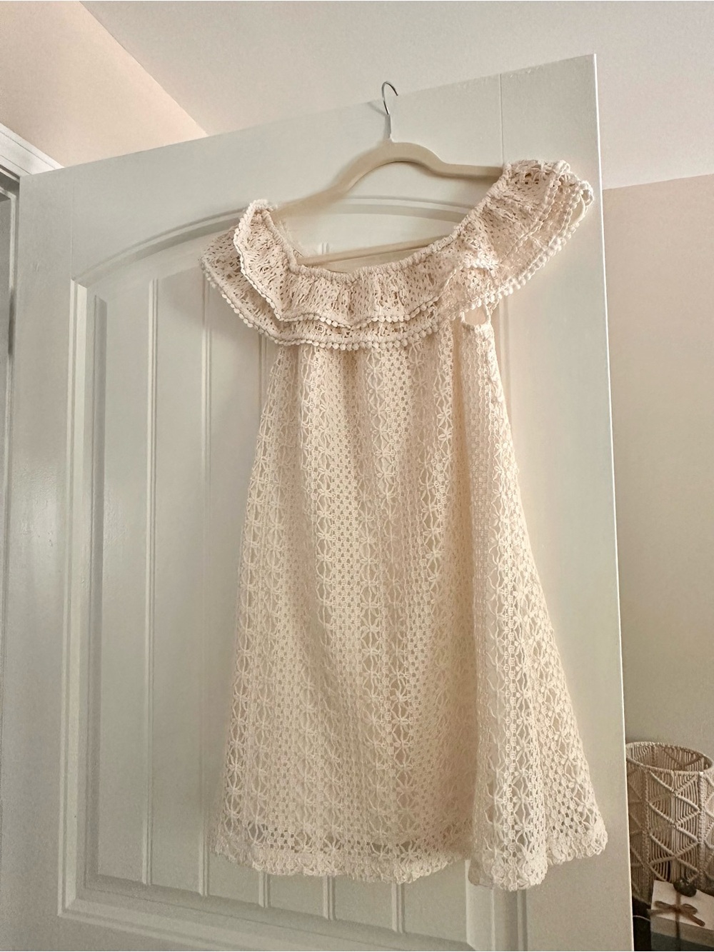 Sezane Size S Ivory White Crochet Lace Off The Shoulder Mini Dress